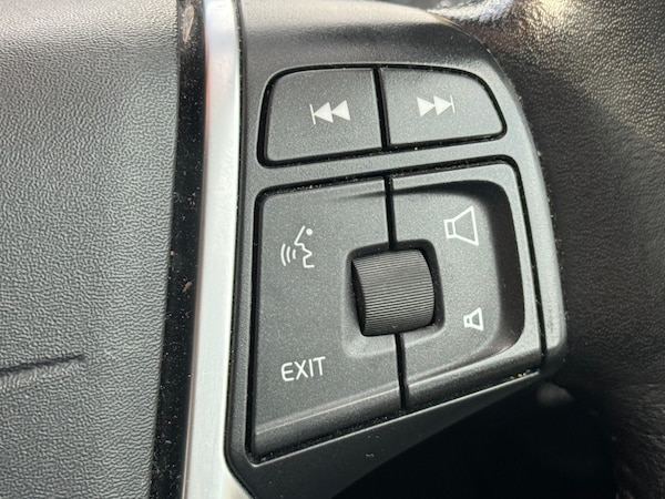 Used Volvo XC60 2017 for sale - 76158818: Photo 30