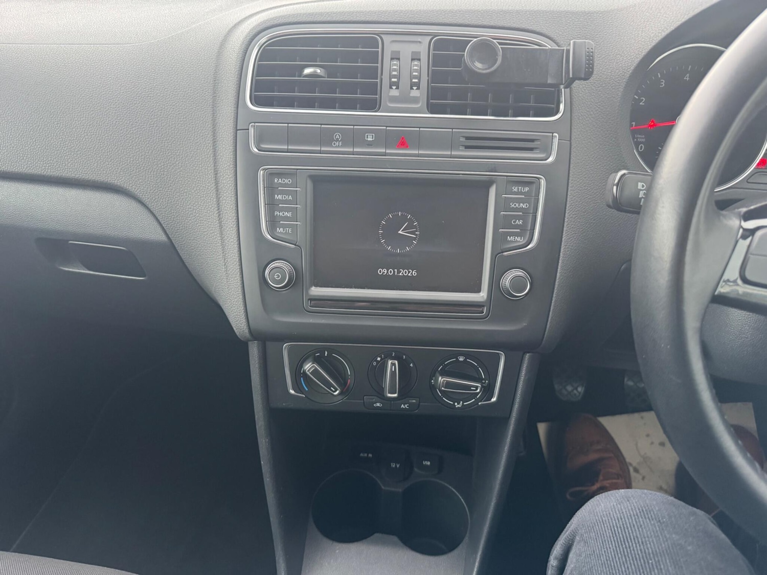 Used Volkswagen Polo 2016 for sale - 77155954: Photo 38