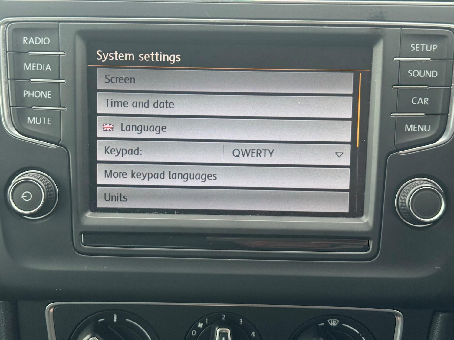 Used Volkswagen Polo 2016 for sale - 77155954: Photo 48