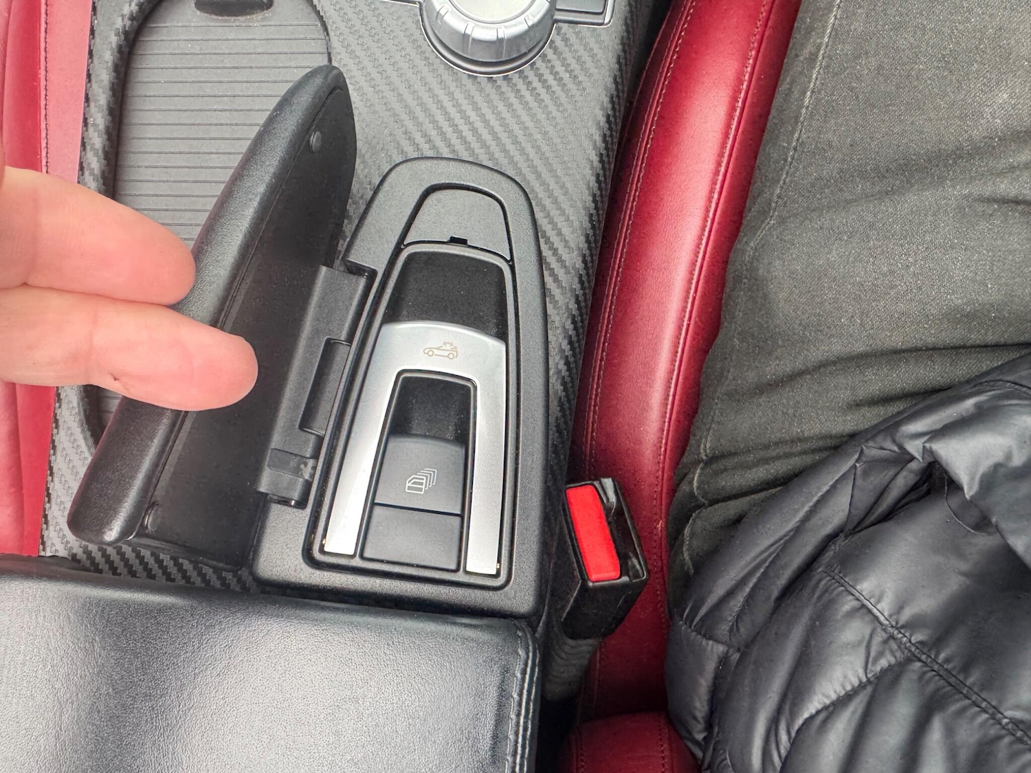 Used Mercedes-Benz SLK 2014 for sale - 76314406: Photo 65