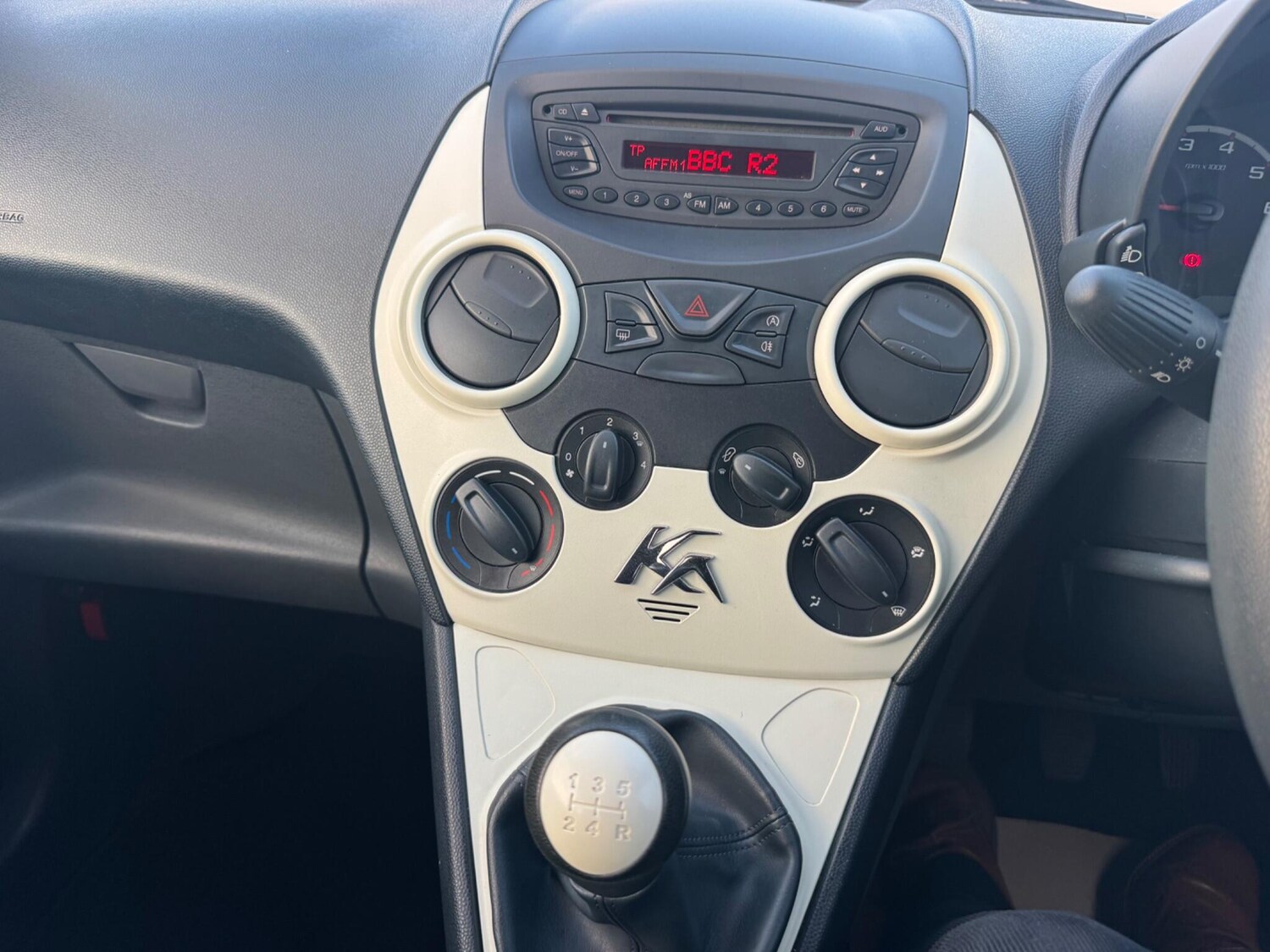 Used Ford Ka 2014 for sale - 76646012: Photo 41