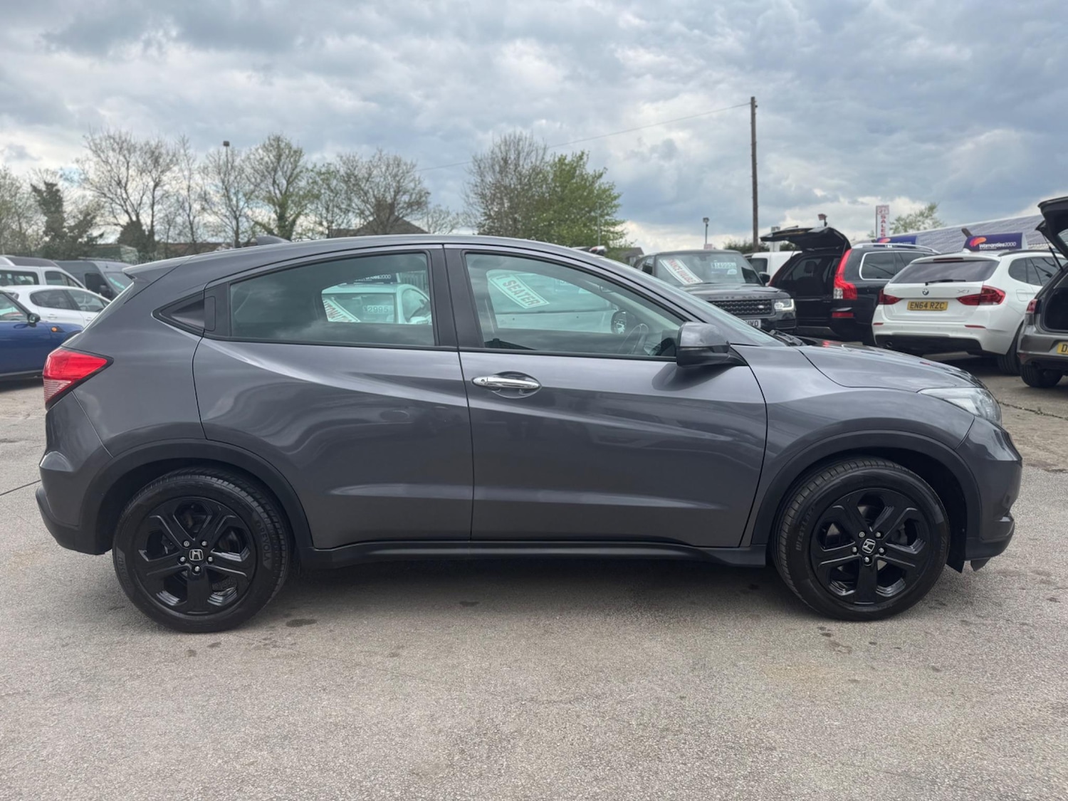 Used Honda HR-V 2015 for sale - 76993812: Photo 10