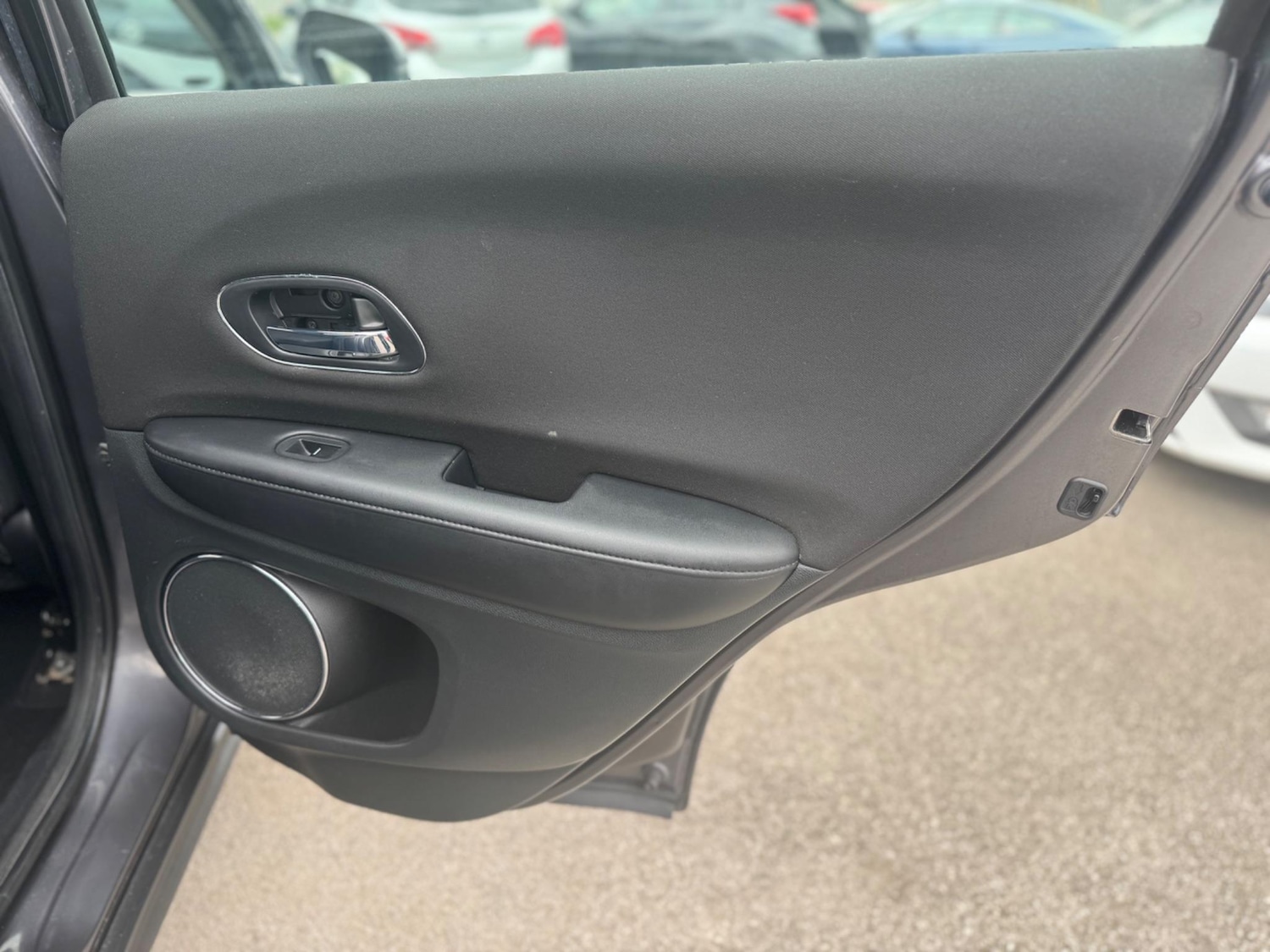 Used Honda HR-V 2015 for sale - 76993812: Photo 15