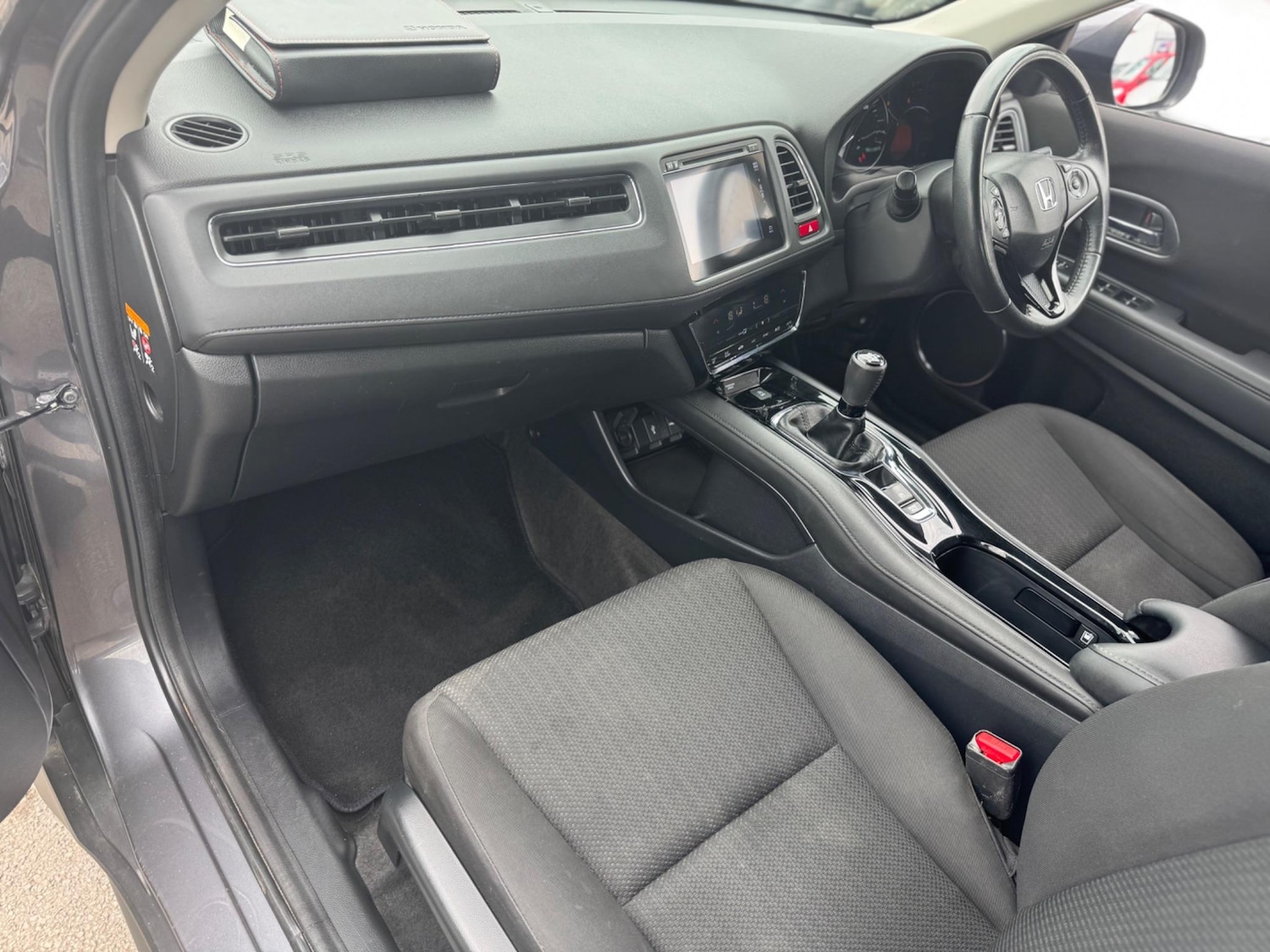 Used Honda HR-V 2015 for sale - 76993812: Photo 20