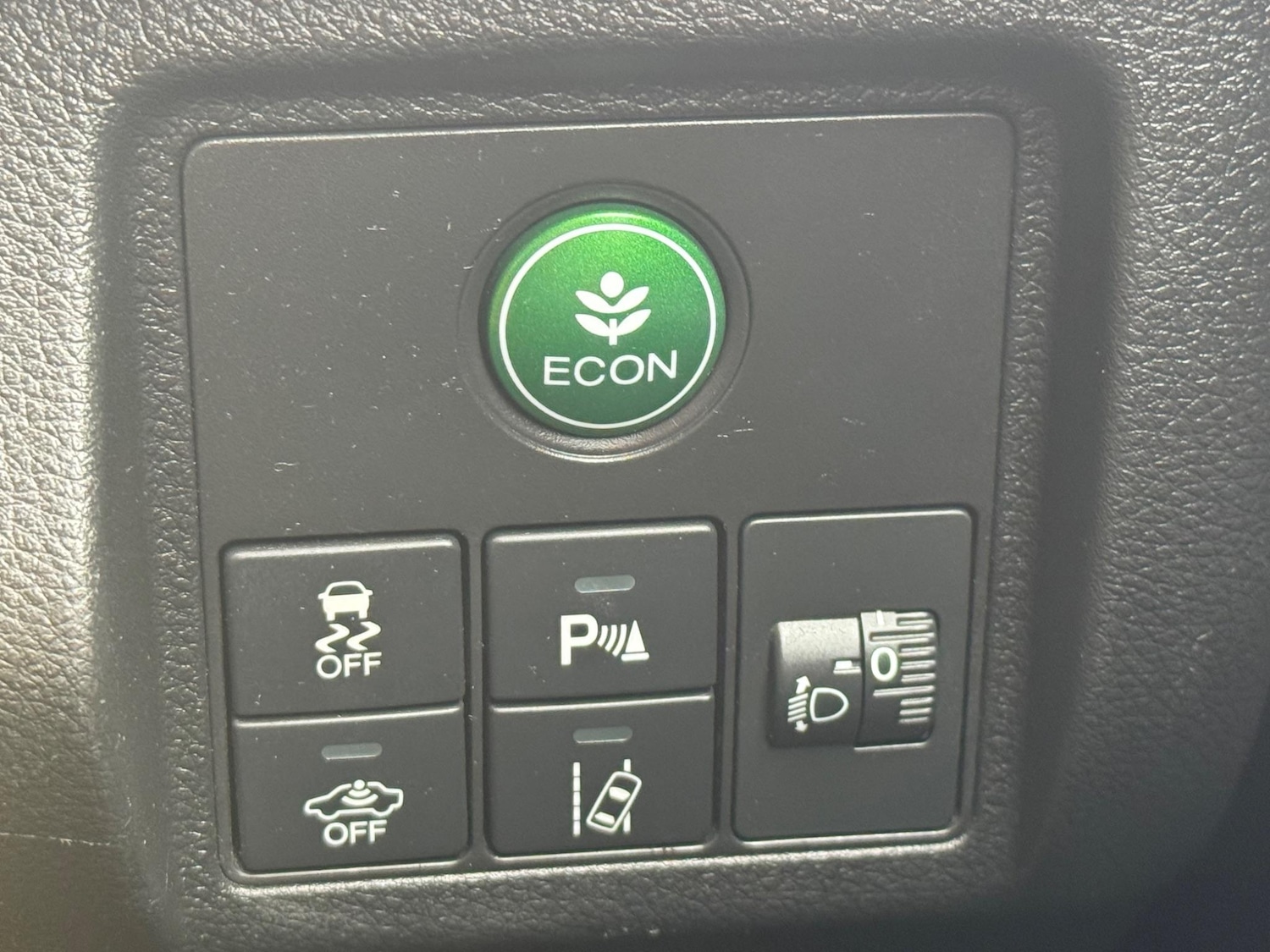 Used Honda HR-V 2015 for sale - 76993812: Photo 35