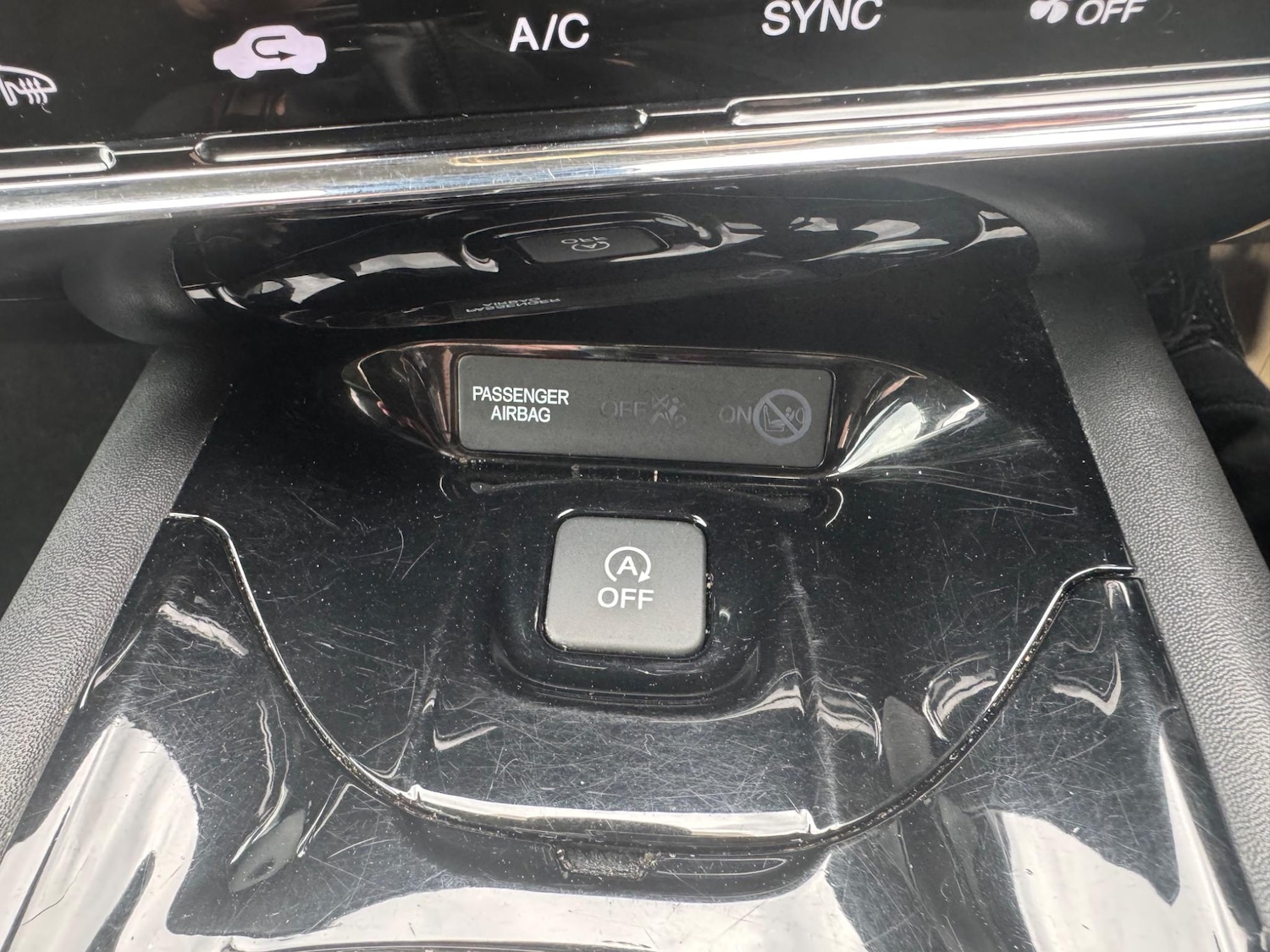 Used Honda HR-V 2015 for sale - 76993812: Photo 58