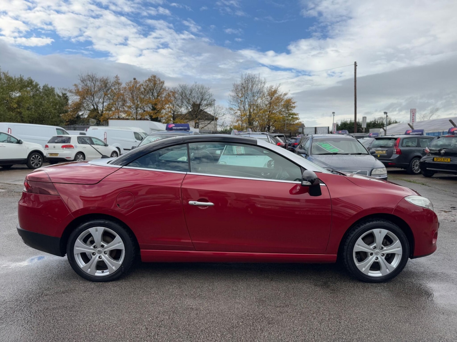 Used Renault Megane 2010 for sale - 76485286: Photo 14
