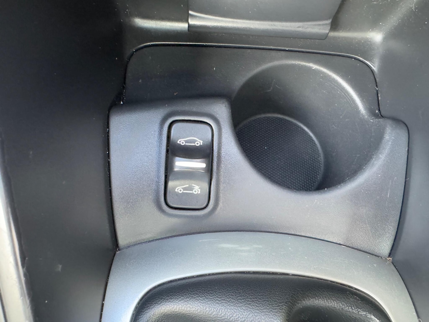 Used Renault Megane 2010 for sale - 76485286: Photo 55