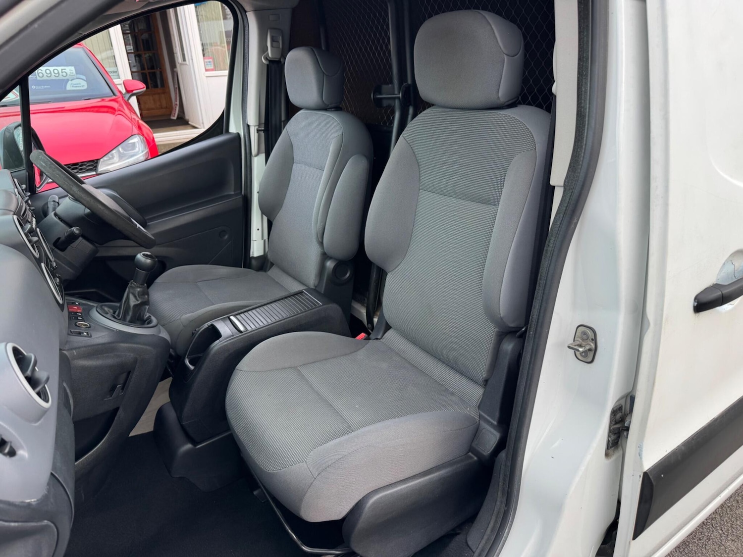 Used Peugeot Partner 2012 for sale - 76886499: Photo 19