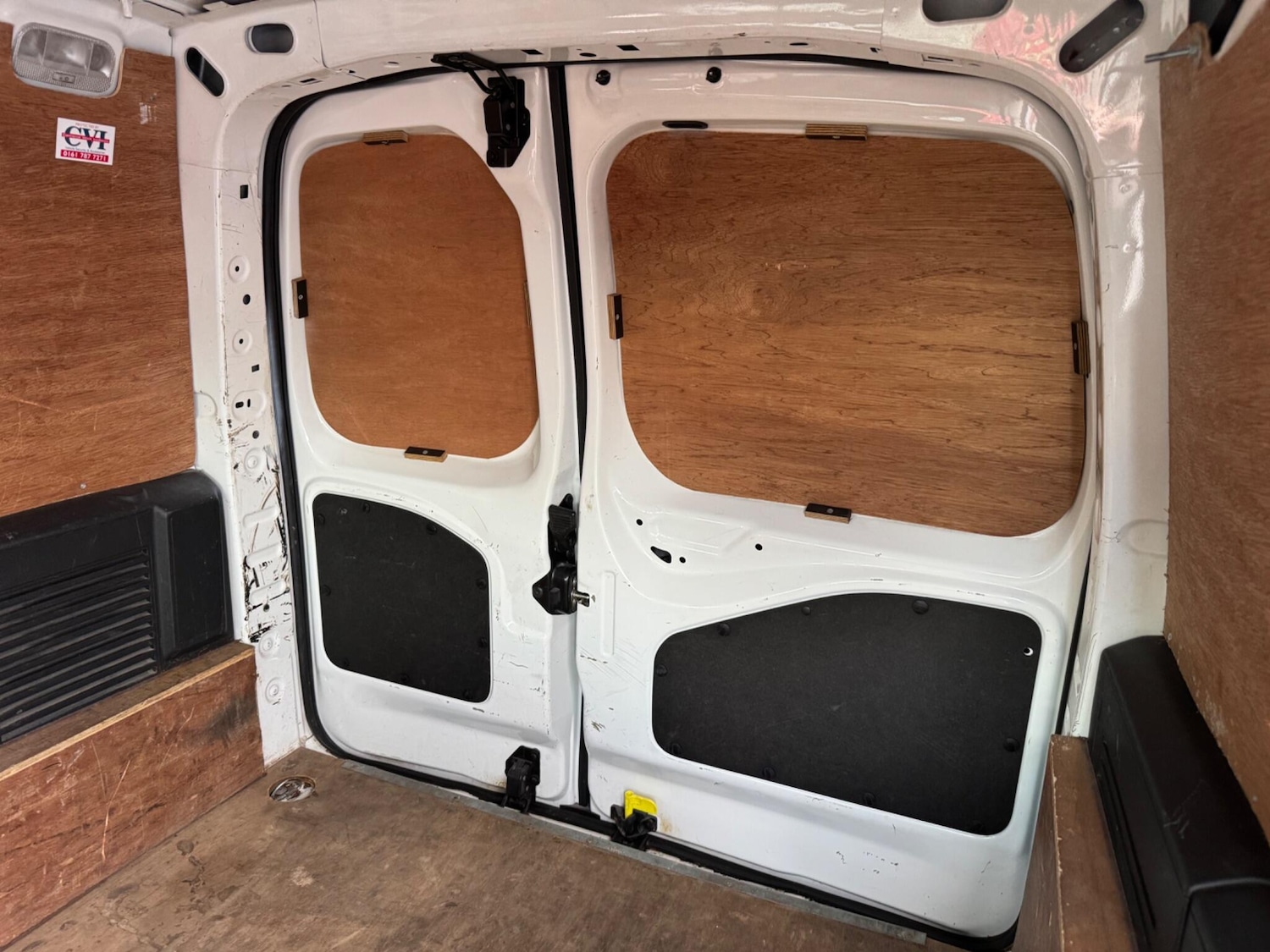 Used Peugeot Partner 2012 for sale - 76886499: Photo 26