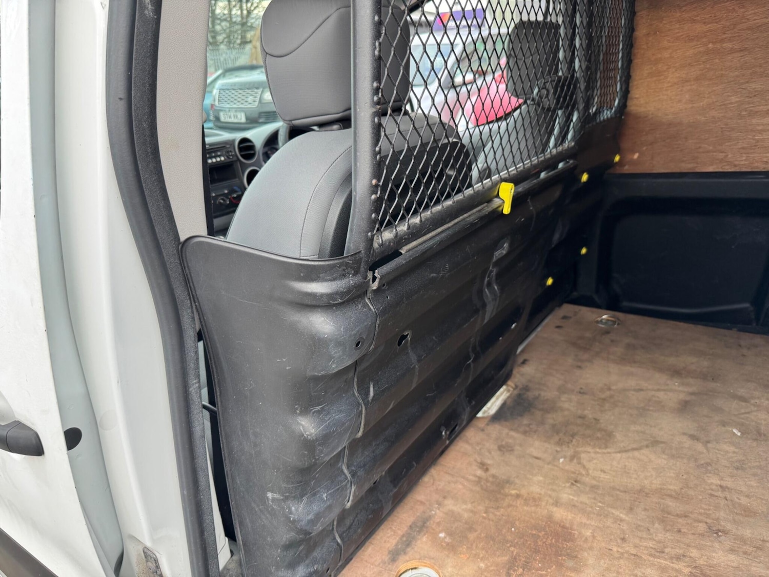 Used Peugeot Partner 2012 for sale - 76886499: Photo 27