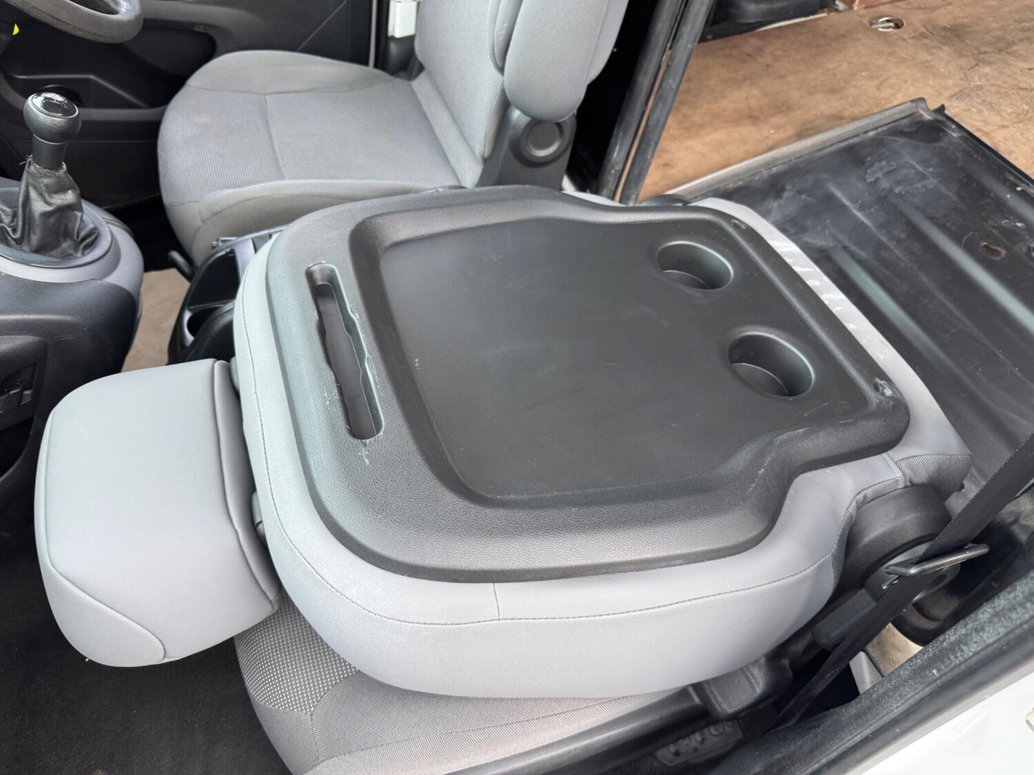 Used Peugeot Partner 2012 for sale - 76886499: Photo 30