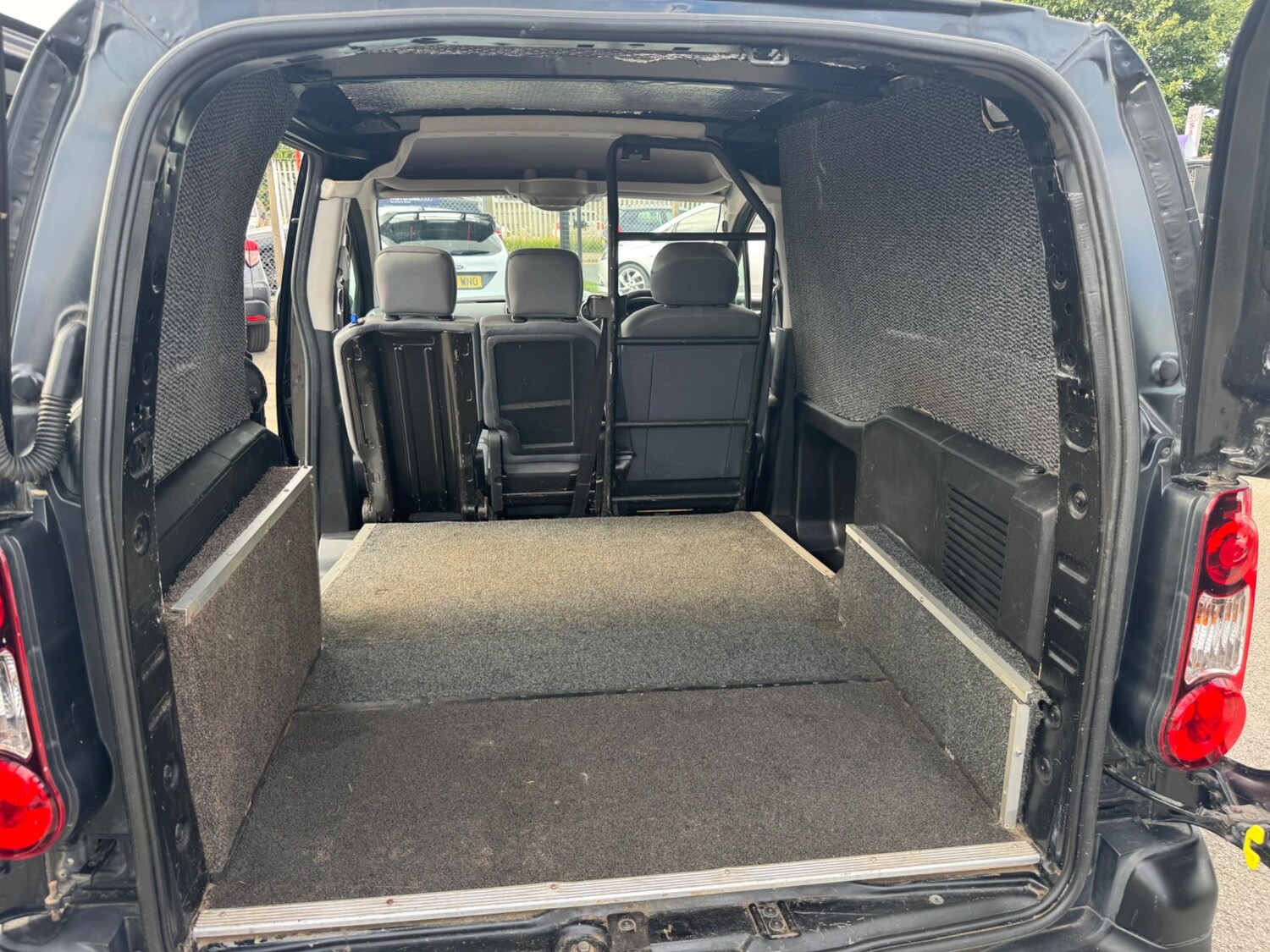 Vehicle 41