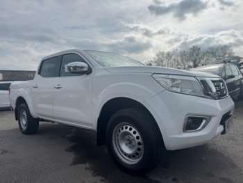 Used Nissan Navara 2017 for sale - 74032585: Photo