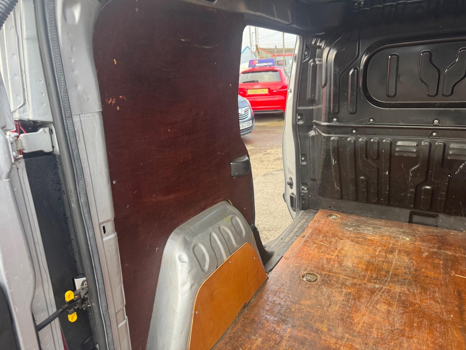 Used Vauxhall Combo 2014 for sale - 76935777: Photo 21