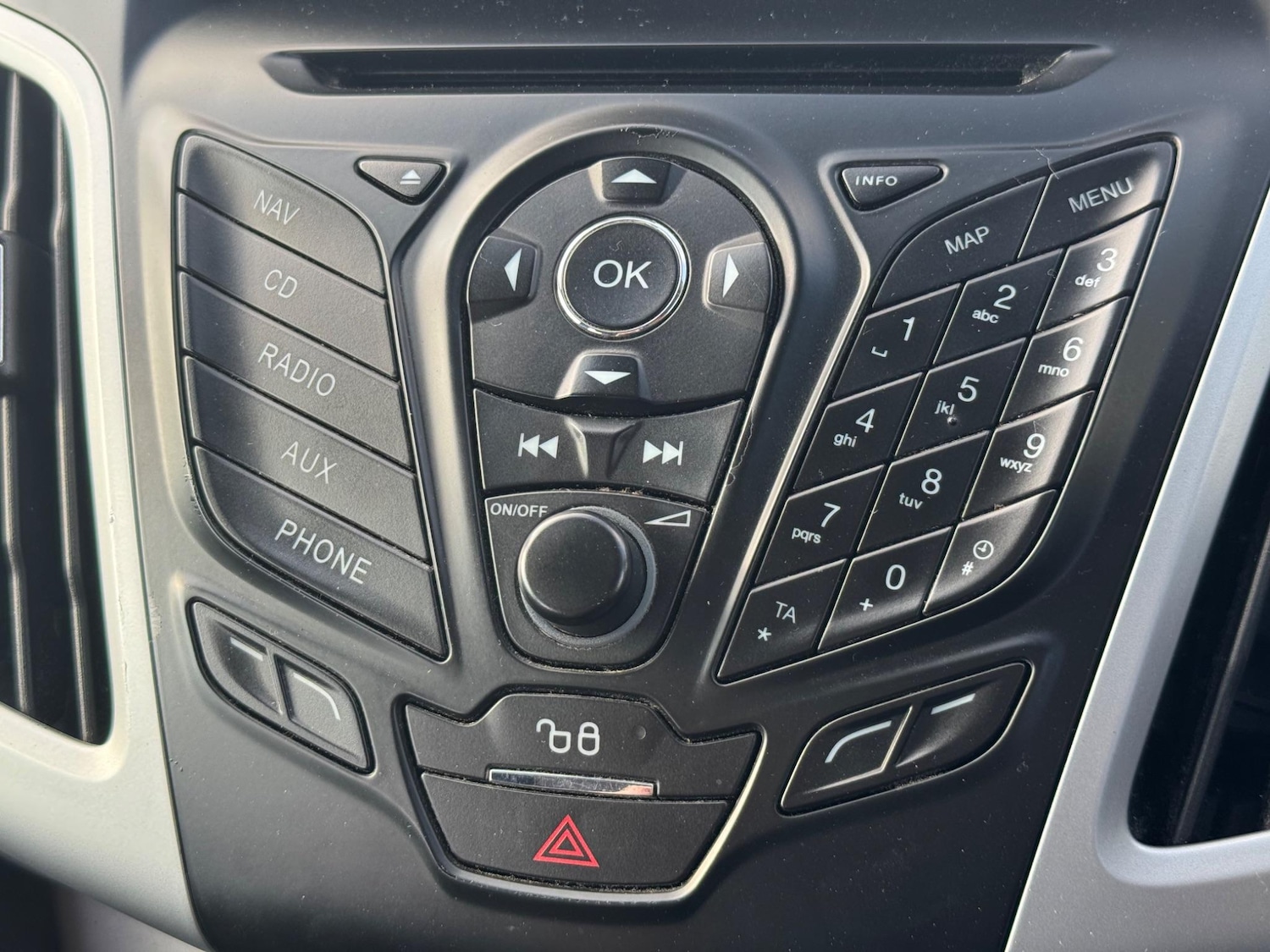 Used Ford Focus 2012 for sale - 76215359: Photo 37