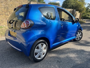 Used Toyota AYGO 2010 for sale - 79444775: Photo