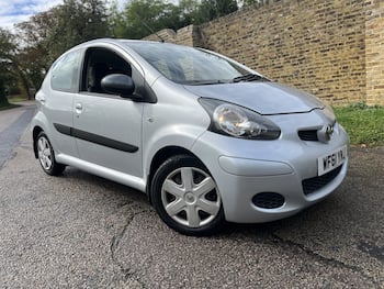 Used Toyota AYGO 2012 for sale - 79839178: Photo