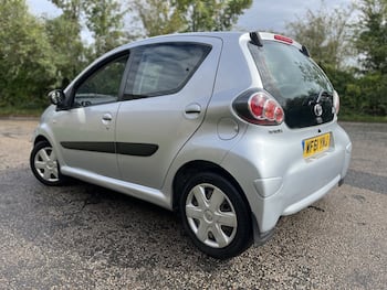 Used Toyota AYGO 2012 for sale - 79839178: Photo