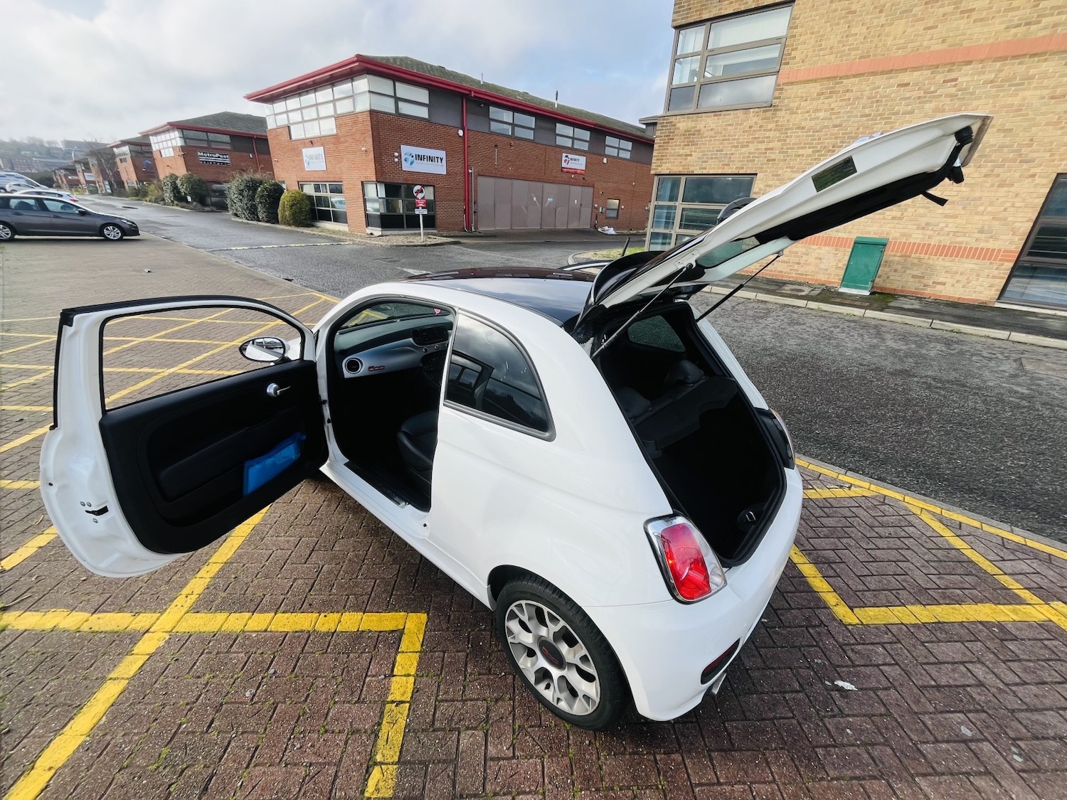 Used Fiat 500 2014 for sale - 77543703: Photo 26