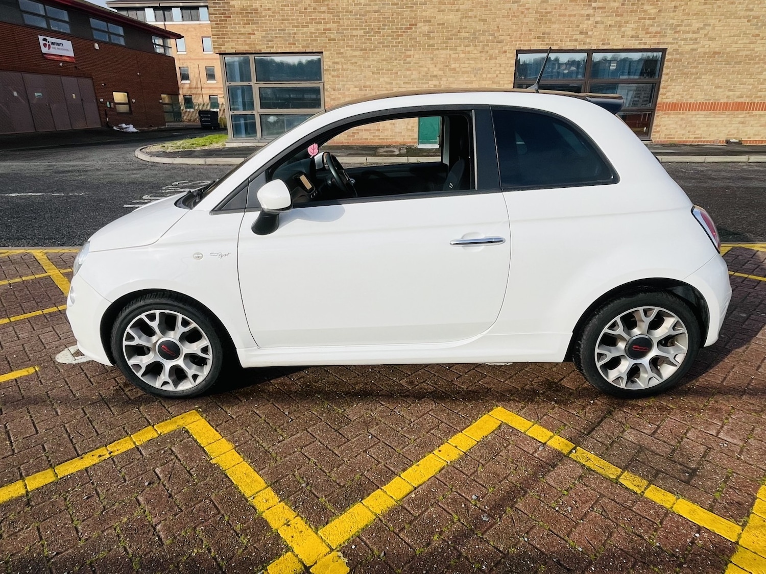 Used Fiat 500 2014 for sale - 77543703: Photo 4