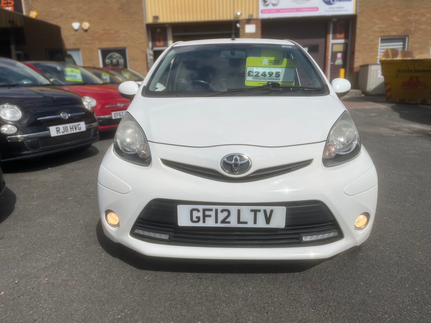 Used Toyota AYGO 2012 for sale - 76751941: Photo 10
