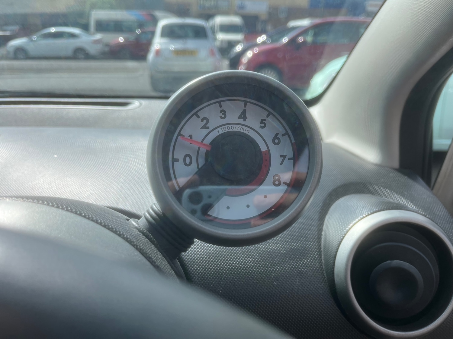 Used Toyota AYGO 2012 for sale - 76751941: Photo 15