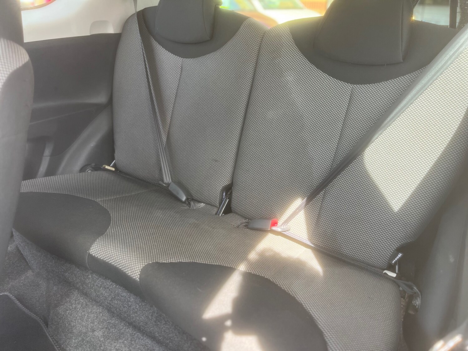 Used Toyota AYGO 2012 for sale - 76751941: Photo 19