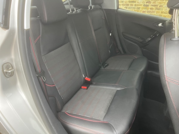 Used Peugeot 208 2016 for sale - 76254994: Photo 18