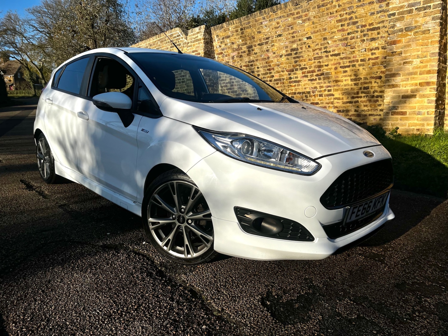 Used Ford Fiesta 2016 for sale - 76757086: Photo 1