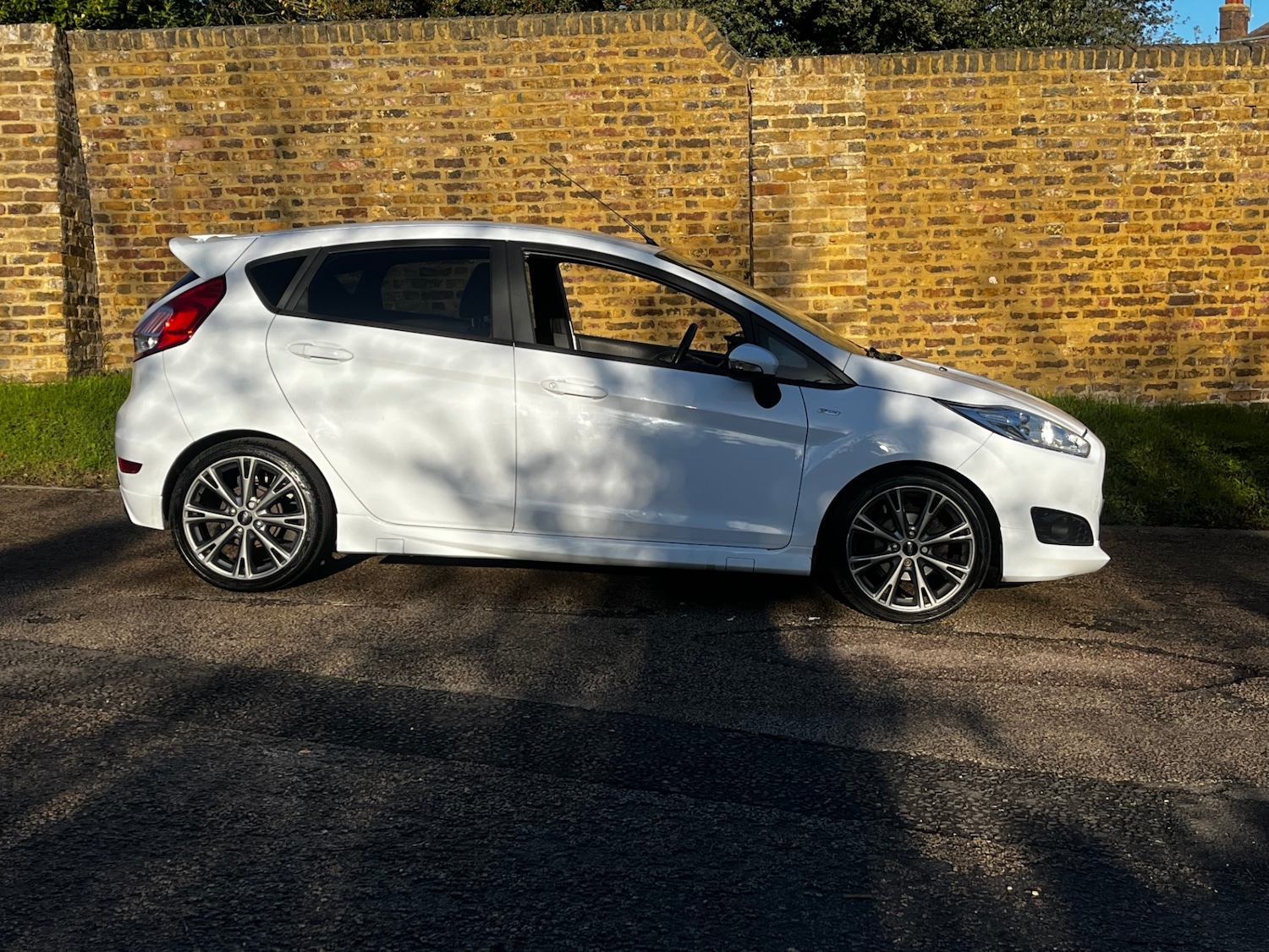 Used Ford Fiesta 2016 for sale - 76757086: Photo 9