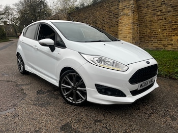 Used Ford Fiesta 2017 for sale - 76589068: Photo