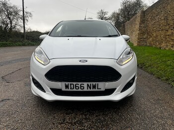 Used Ford Fiesta 2017 for sale - 76589068: Photo