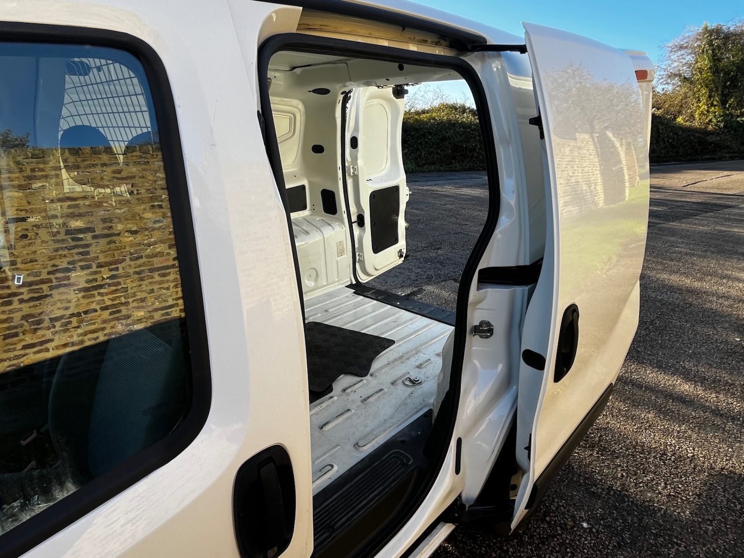 Used Peugeot Bipper 2015 for sale - 76762364: Photo 15