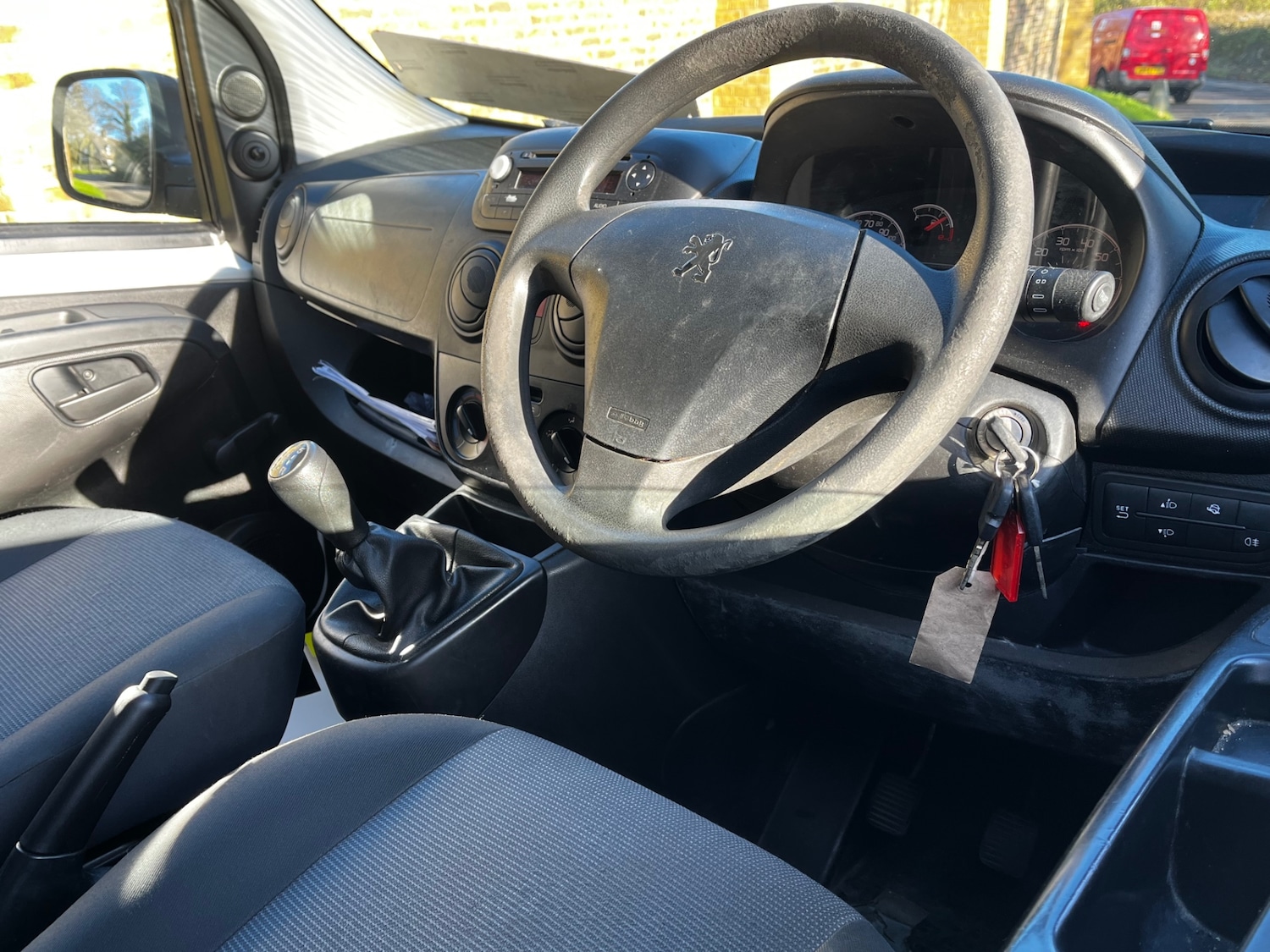 Used Peugeot Bipper 2015 for sale - 76762364: Photo 9