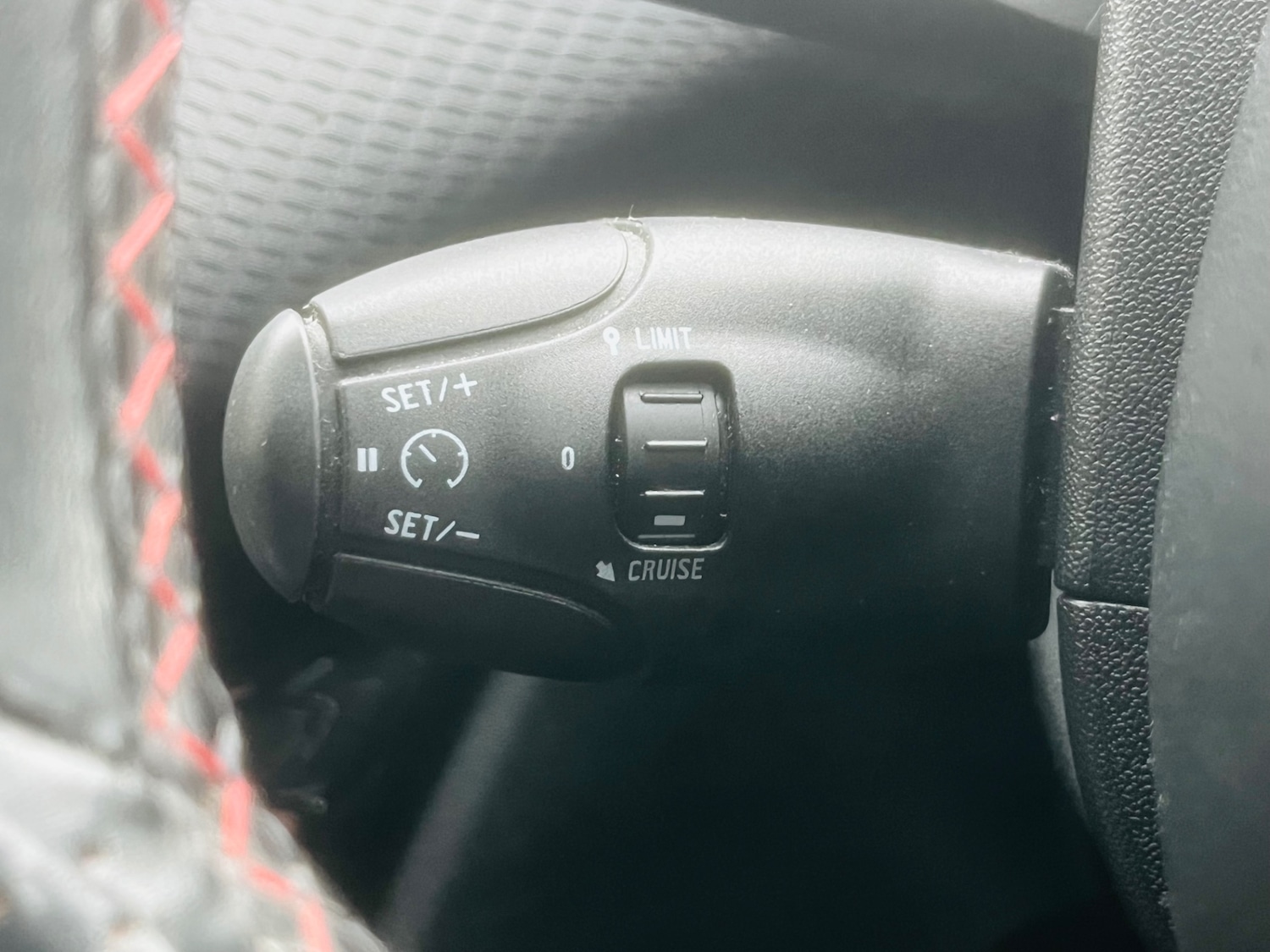 Used Peugeot 208 2016 for sale - 77140853: Photo 26