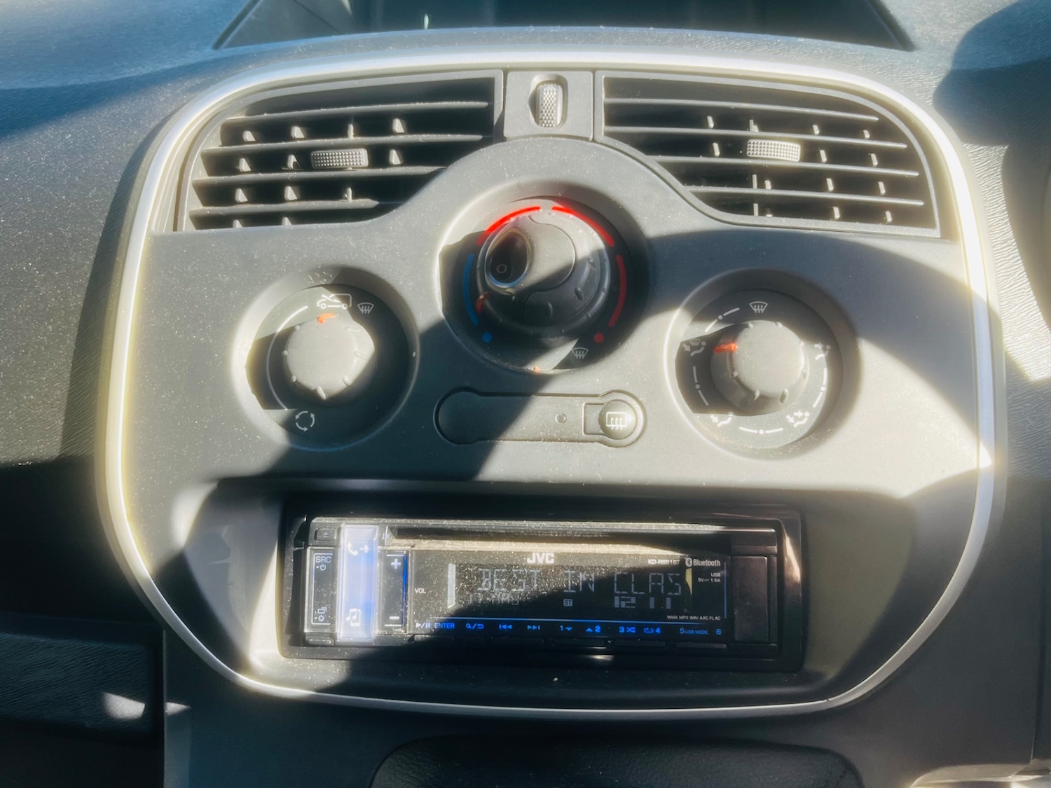 Used Renault Kangoo 2014 for sale - 76364299: Photo 17