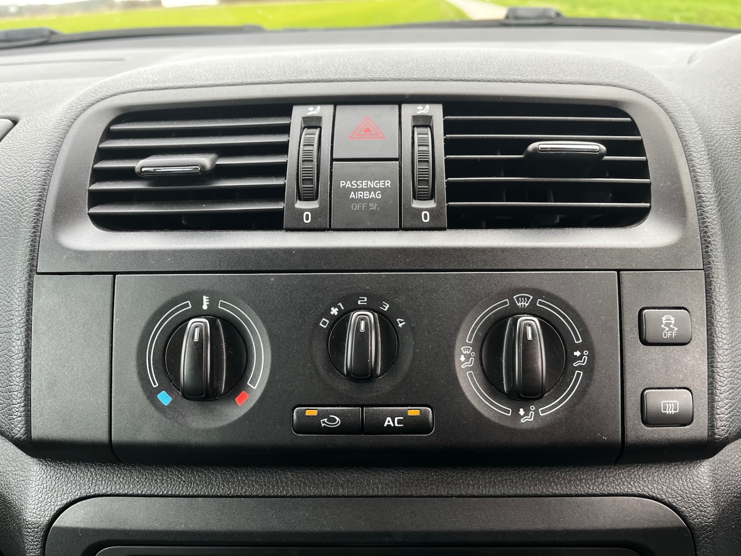 Used Skoda Fabia 2014 for sale - 76615946: Photo 13