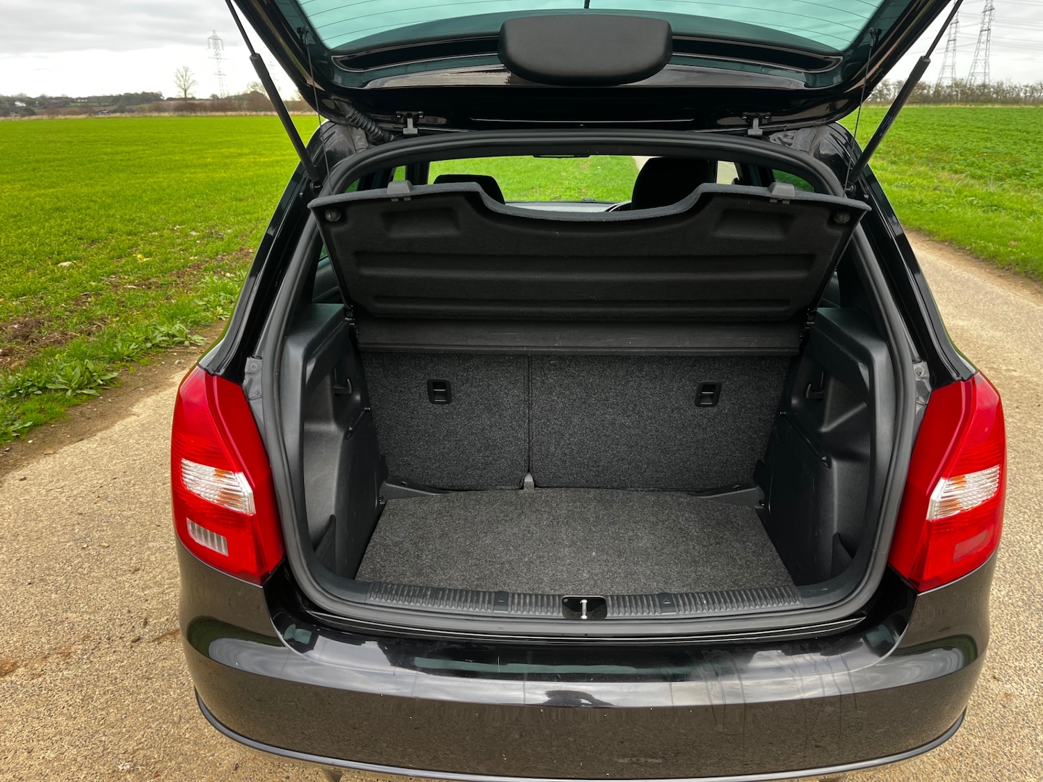 Used Skoda Fabia 2014 for sale - 76615946: Photo 9