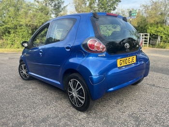 Used Toyota AYGO 2010 for sale - 78970552: Photo