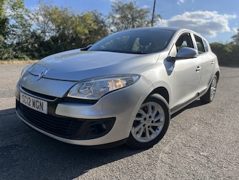 Used Renault Megane 2012 for sale - 79463575: Photo