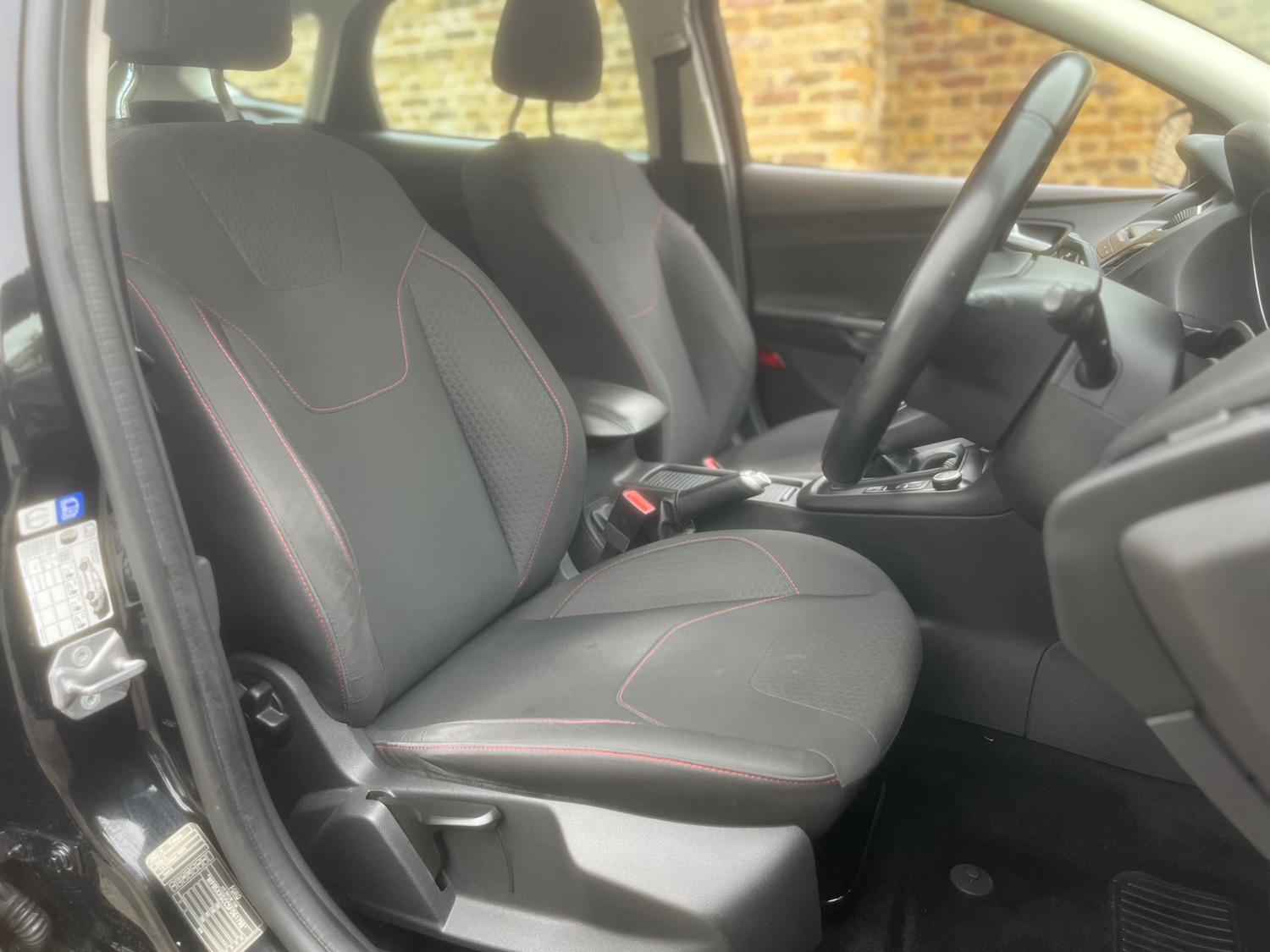 Used Ford Focus 2015 for sale - 76281695: Photo 12