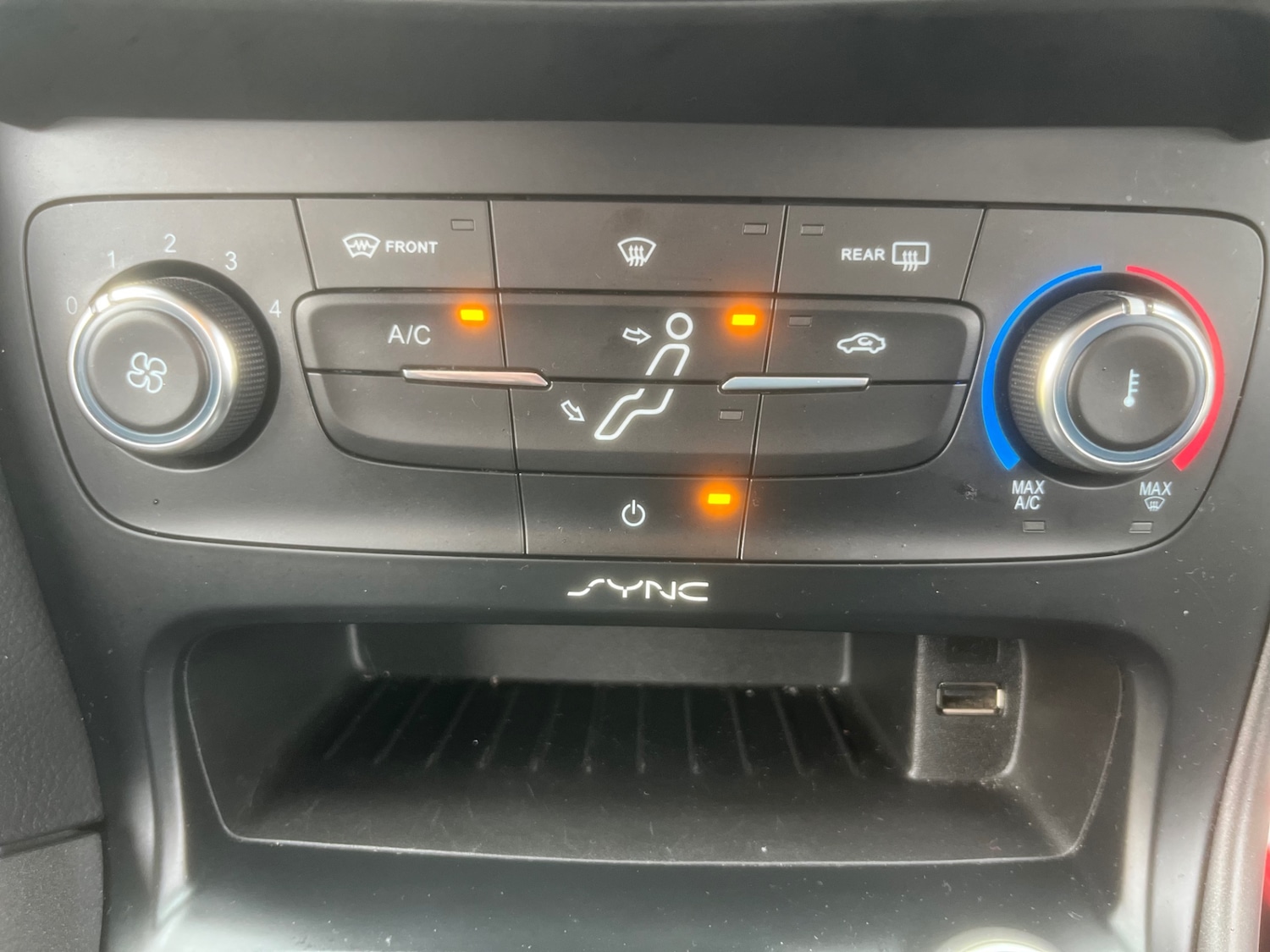 Used Ford Focus 2015 for sale - 76281695: Photo 20