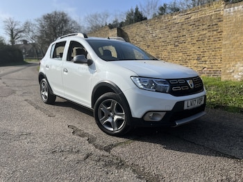 Used Dacia Sandero Stepway 2017 for sale - 79060163: Photo