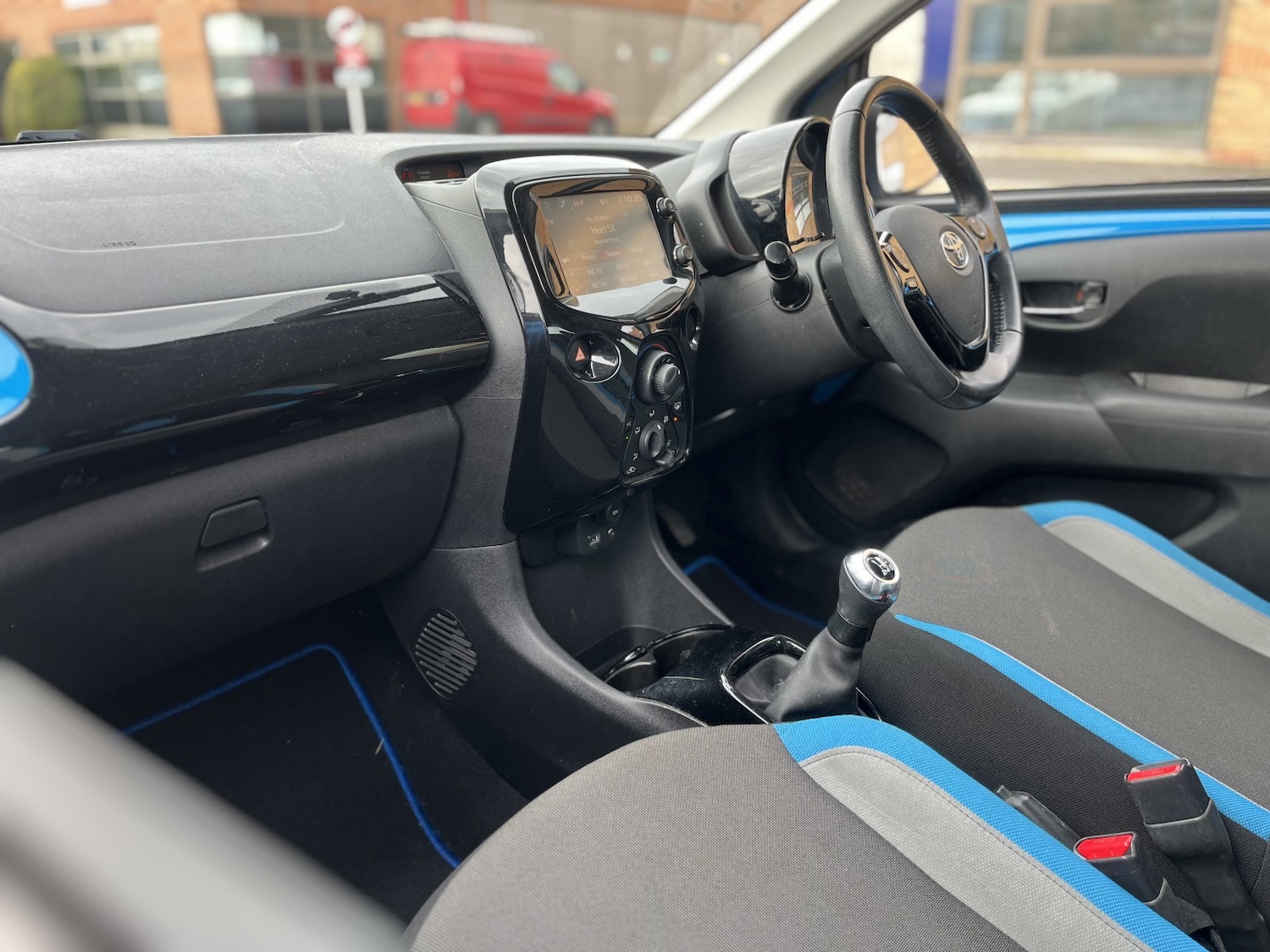 Used Toyota AYGO 2015 for sale - 77558506: Photo 13