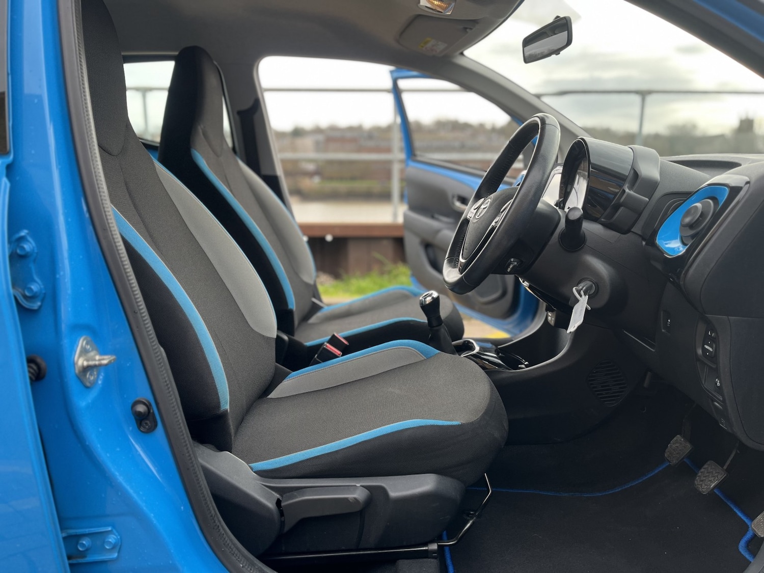 Used Toyota AYGO 2015 for sale - 77558506: Photo 15