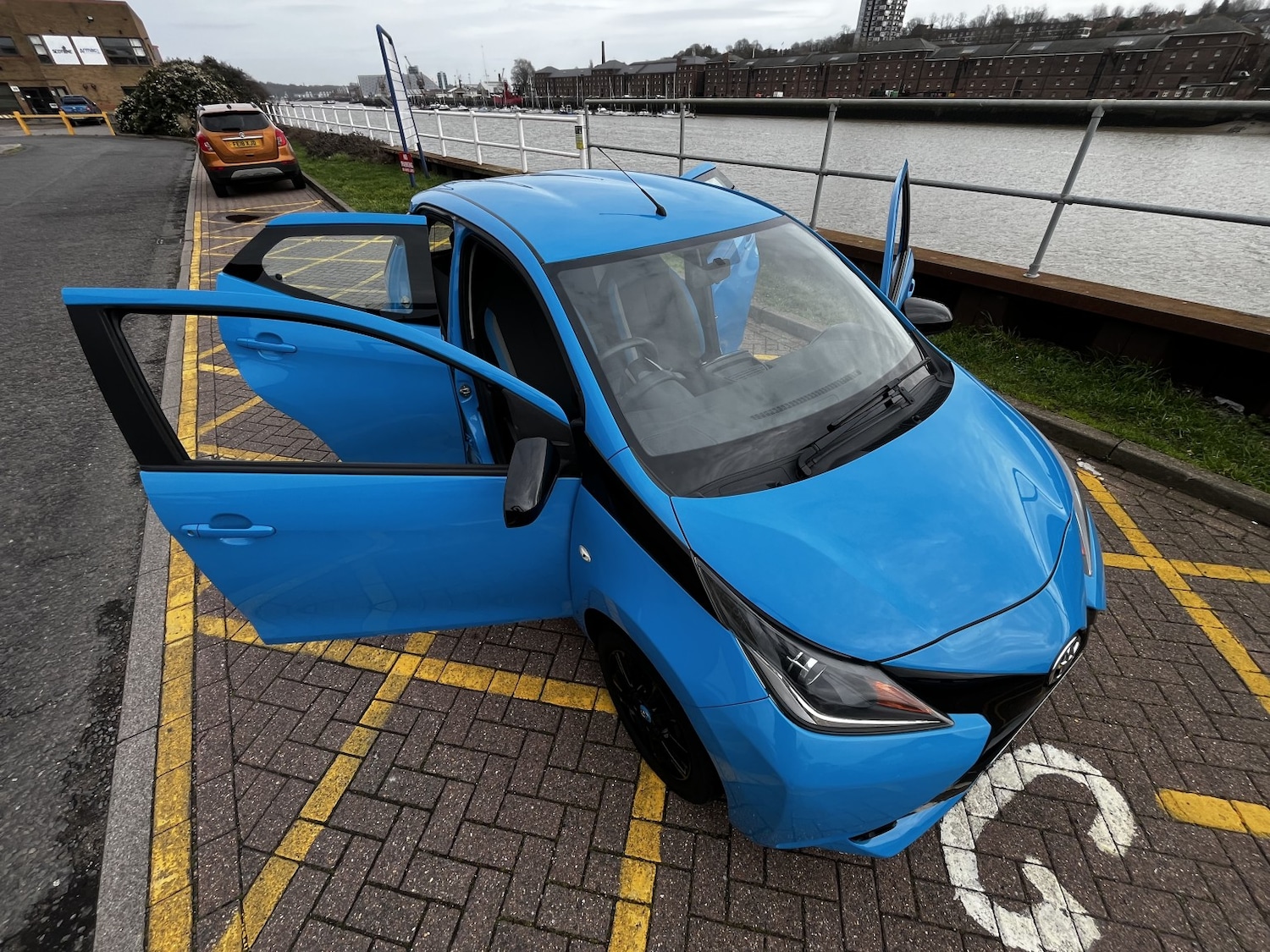 Used Toyota AYGO 2015 for sale - 77558506: Photo 21