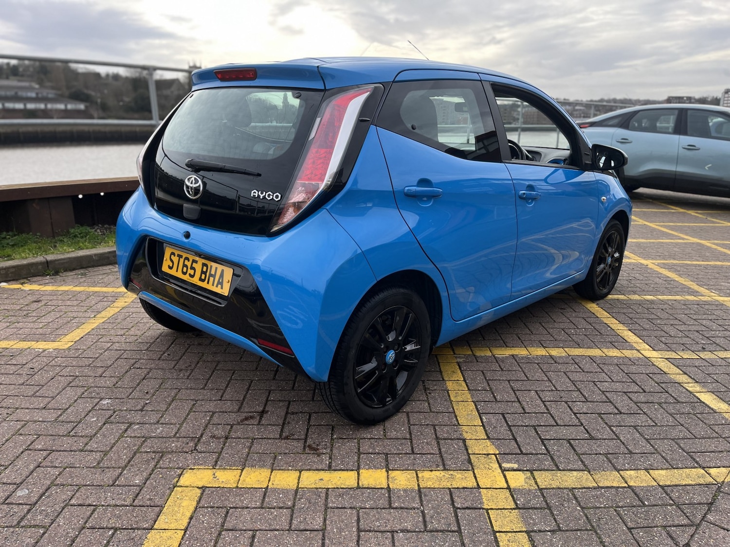 Used Toyota AYGO 2015 for sale - 77558506: Photo 7