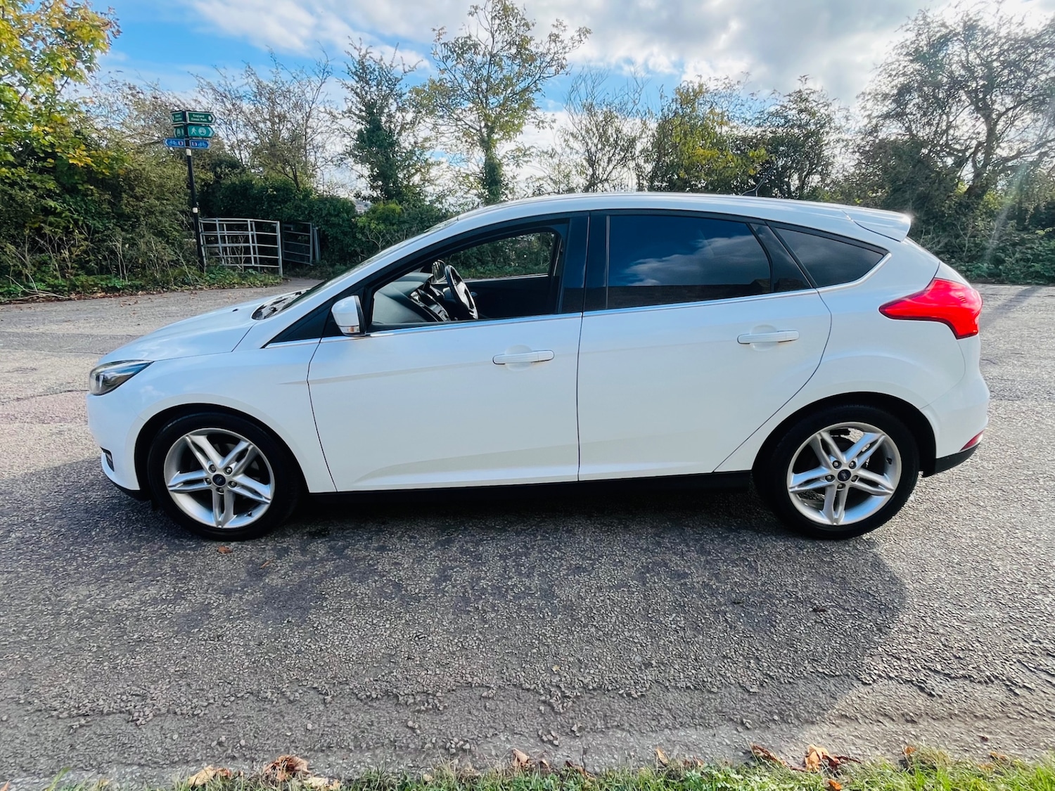 Used Ford Focus 2017 for sale - 76289670: Photo 4