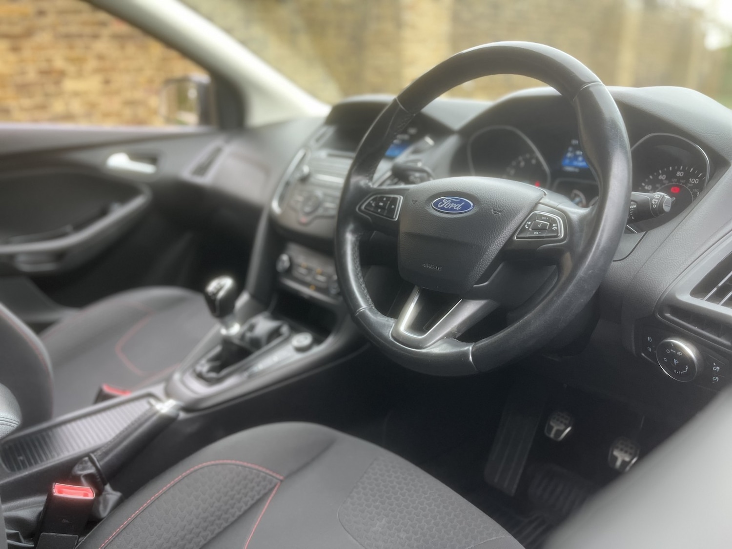 Used Ford Focus 2015 for sale - 77548365: Photo 11